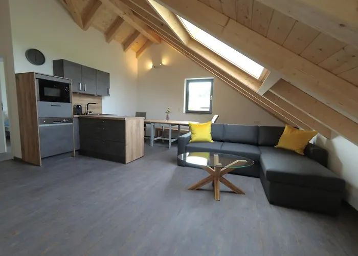 Daire Vista-apartments Ebersbach (Bavaria)